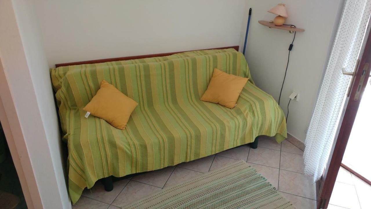 Apartments Dora Banjol Exterior photo