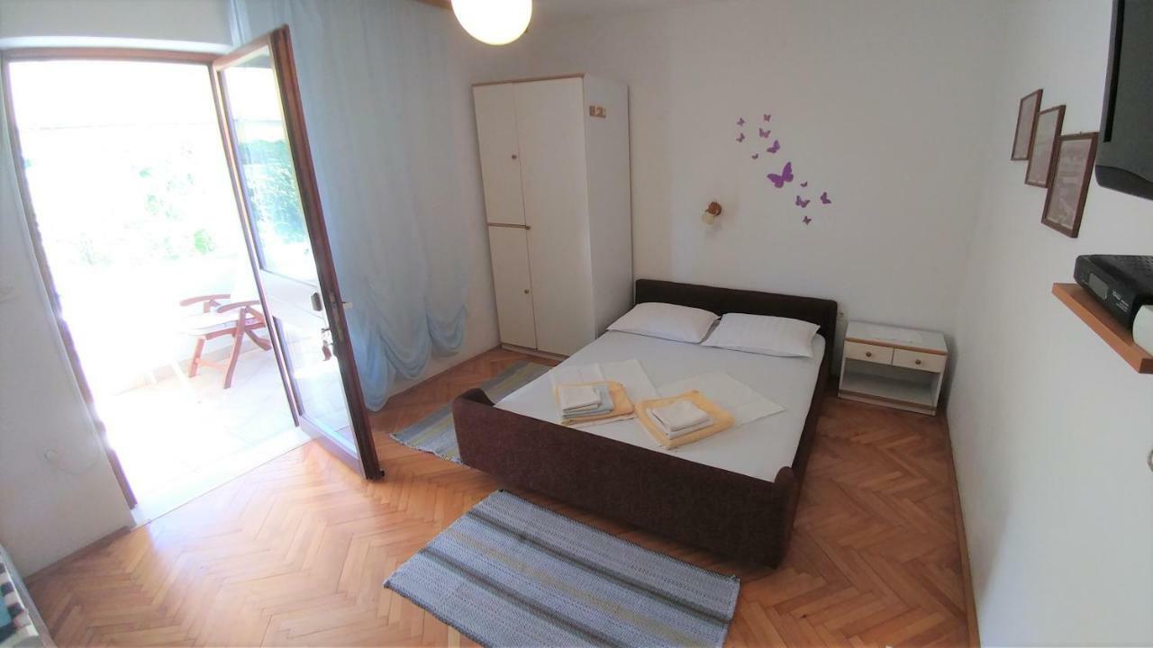 Apartments Dora Banjol Exterior photo